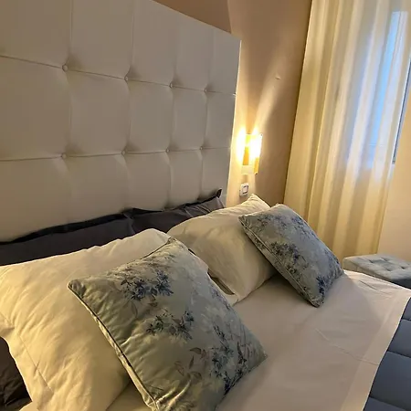 Tiziana's House B&B 살레르노